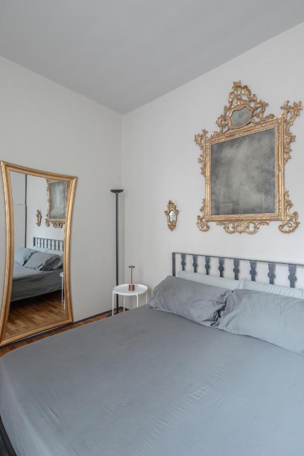 Fontanella Borghese Elegant & Beautiful Apartment โรม ภายนอก รูปภาพ