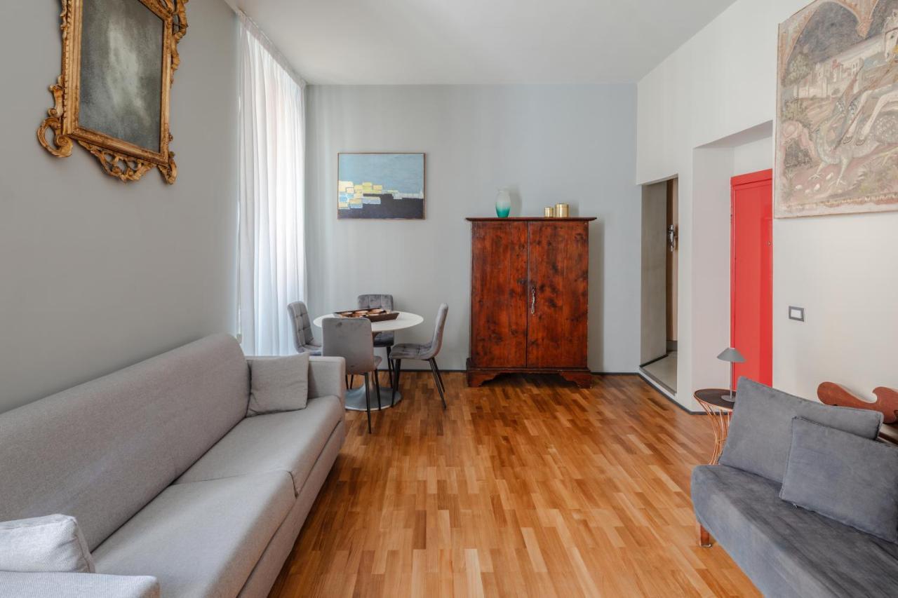 Fontanella Borghese Elegant & Beautiful Apartment โรม ภายนอก รูปภาพ