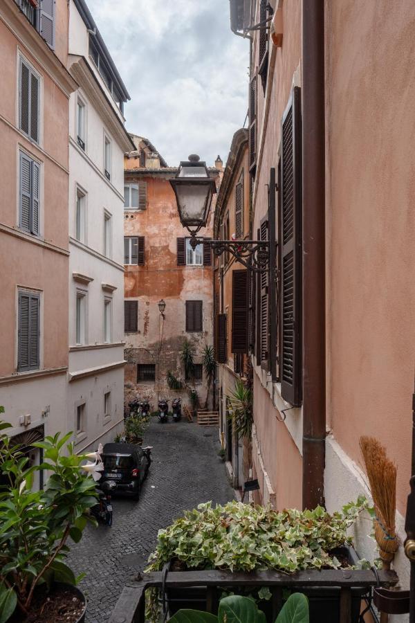 Fontanella Borghese Elegant & Beautiful Apartment โรม ภายนอก รูปภาพ