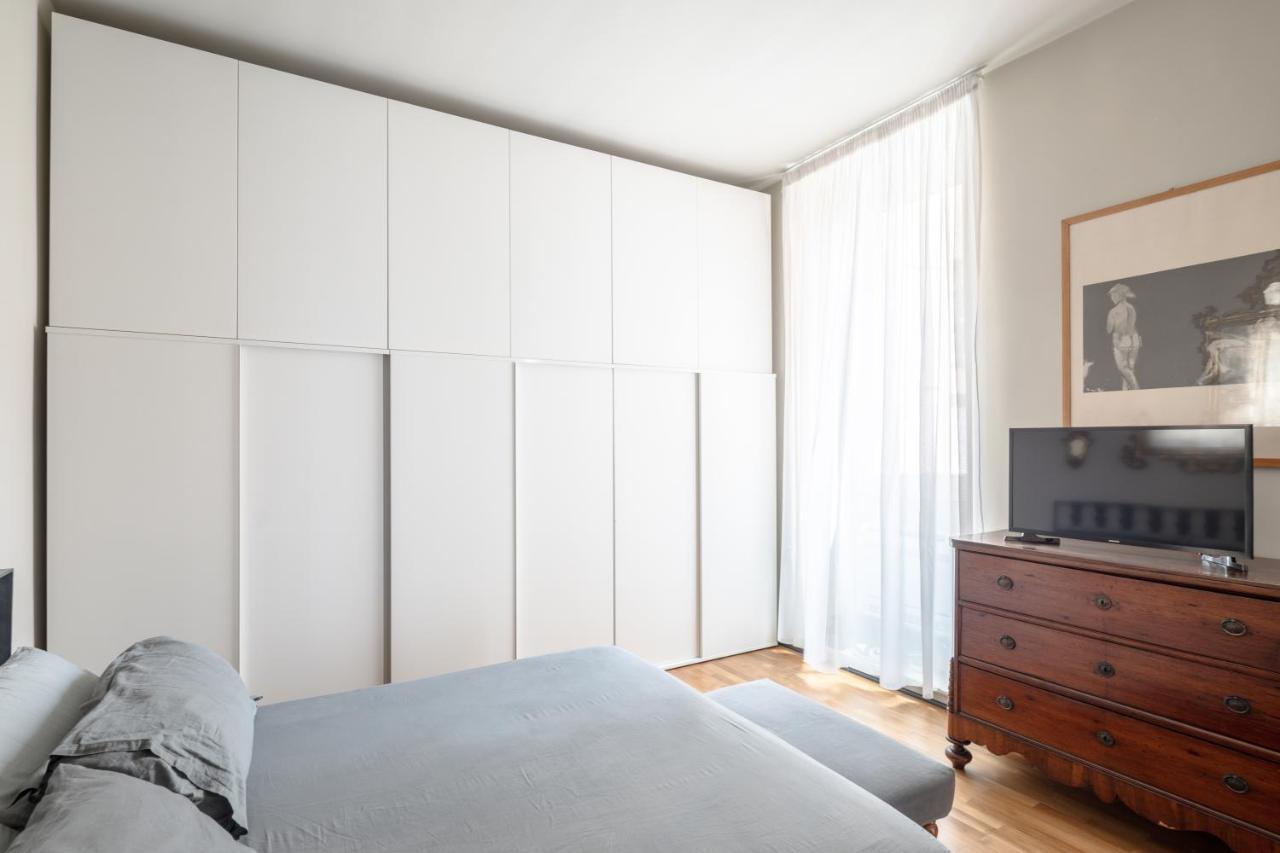 Fontanella Borghese Elegant & Beautiful Apartment โรม ภายนอก รูปภาพ